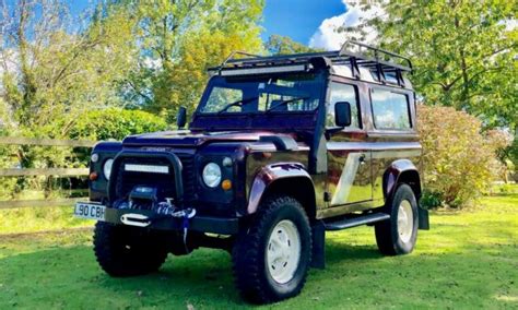 Land Rover Defender Tdi County Station Wagon