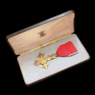 Officer Of The Order Of The British Empire Obe Breast Badge Medal Box