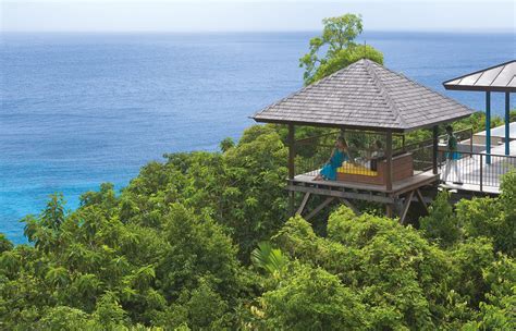 Four Seasons Resort Seychelles • Hotel Review By Travelplusstyle