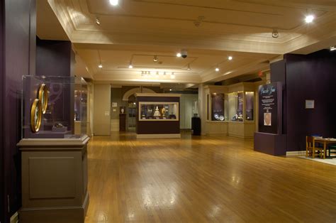 History of the DAR Museum Gallery | Today's DAR