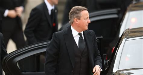 Whats British Foreign Secretary David Camerons Net Worth