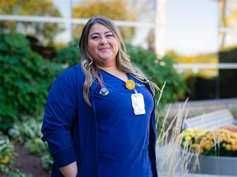 Crystal Lake Native Gets Nurse Of The Year Award Crystal Lake Il Patch