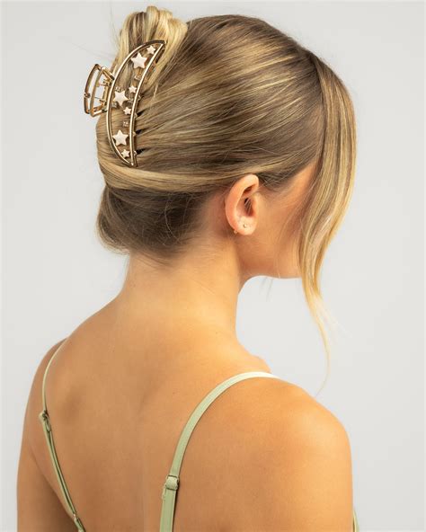 Shop Karyn In LA Rhapsody Hair Claw Clip In Shiny Light Gold Fast