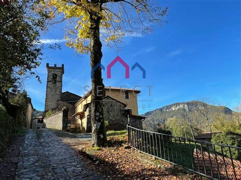 Villetta Bifamiliare In Vendita A Borgo A Mozzano Mediavalle Lucca