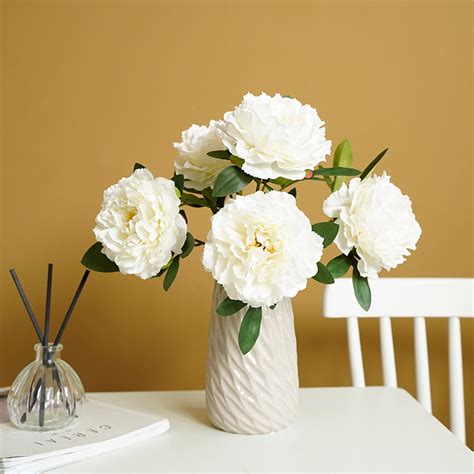 Sunjoy Tech Artificial Flower Detailed Curly Velvet Hands Feeling Hotel