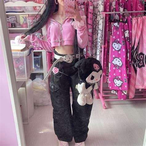 Y2k goth grunge outfit Kuromi backpack | Pink outfits, Grunge outfits ...