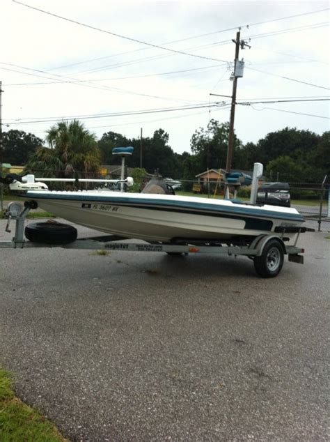 Im Selling My Bass Boat 2000 Sprint 277 Pro Tournament Pensacola