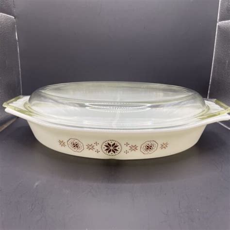 Vintage PYREX Town Country 1 5 Quart Divided Casserole Serving Dish