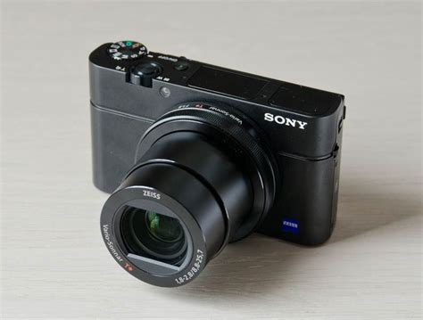 Hi Tech News Sony Cyber Shot Rx Iii First Impressions