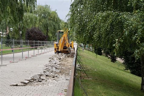 Obras del carril bici del paseo de Isabel la Católica El Día de