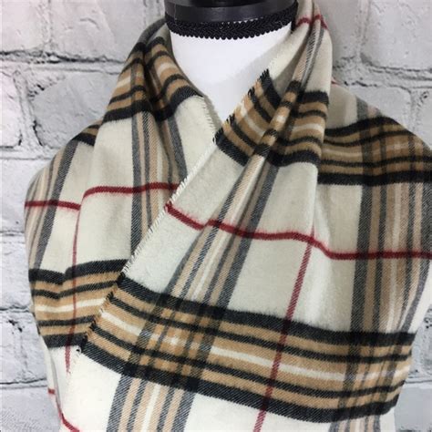 V Fraas Accessories V Fraas Cashmink Scarf Cream Plaid Fringe Soft