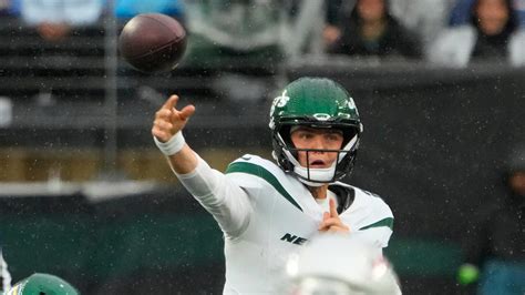 Former Jets Qb Giving Up On Zach Wilson Yardbarker