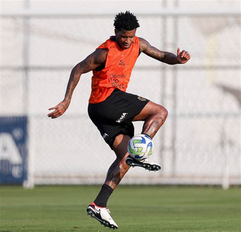 Futebol Masc Corinthians Faz Segundo Treino Preparatório Para