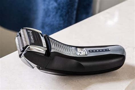 The 4 Best Electric Razors of 2024 | Reviews by Wirecutter