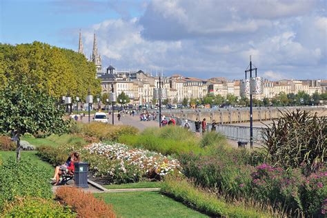 Must See Places To Explore Bordeaux France Today