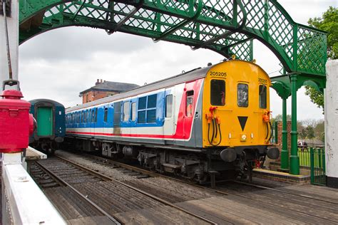 Img 4518 Br Class 205 Hampshire Demu No 205205 Pulls Away Flickr