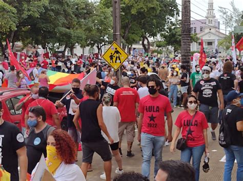 Manifestantes Promovem Ato P Blico Contra O Governo Bolsonaro Nas Ruas