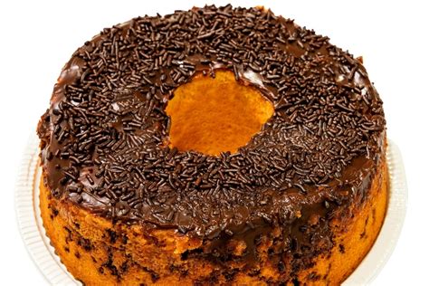 Bolo De Cenoura E Chocolate Granulado Uma Dupla Que Vai Te Surpreender