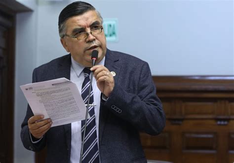 Alex Paredes No van a conseguir los votos para la tercera moción de