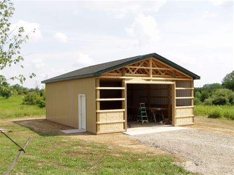 24 X 32 X 10 Steel Barn Michigan Equestrian Horse Barn Construction