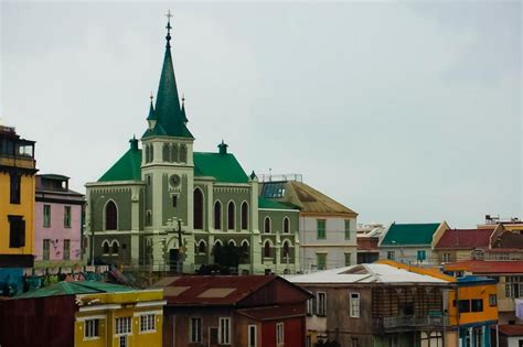 Valparaiso Traditional City Tour by van and elevator | Gray Line