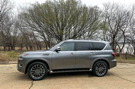 2023 Nissan Armada Platinum Review Deluxe But Dated