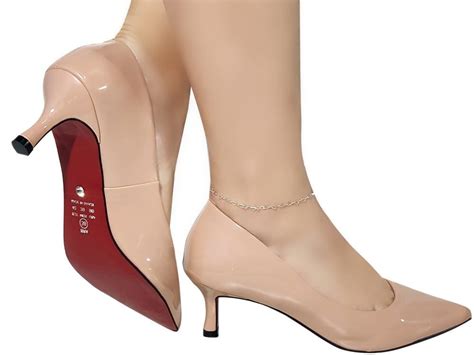 Scarpin Verniz Nude Salto Fino Cm Sapatos Femininos Ana Kross