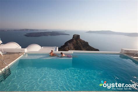 Honeymoon Hotels in Santorini | Oyster.com