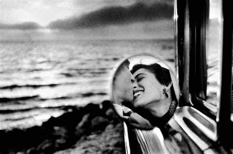 Elliott Erwitt: Personal Best | International Center of Photography