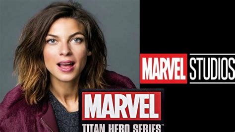 Va Salir Titan Hero Series De El Personajes Secreto Natalia Tena En