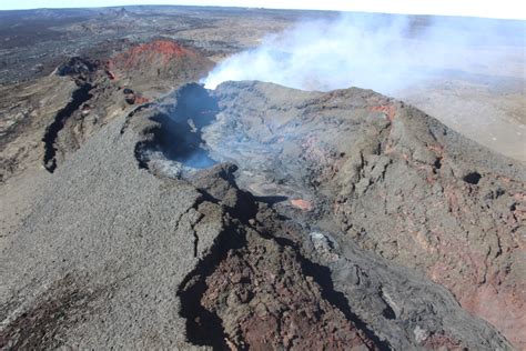 Mauna Loa Volcano Alert Level Changed To WATCH