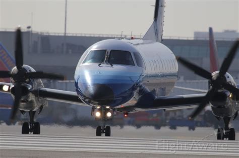 Photo Of United E120 N582SW FlightAware The Unit General Aviation