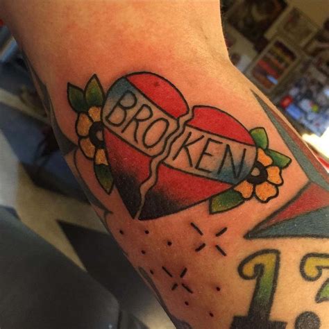 15 best Broken Bleeding Heart Tattoo images on Pinterest | Bleeding ...