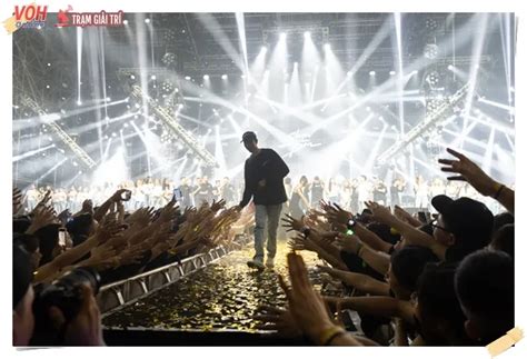 Show C A En Hot Girl T Y H L N U Xu T Hi N Tr M Cu I Khi N Kh N Gi V A