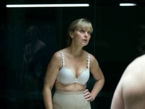 ANNA BACHE WIIG Nude AZNude