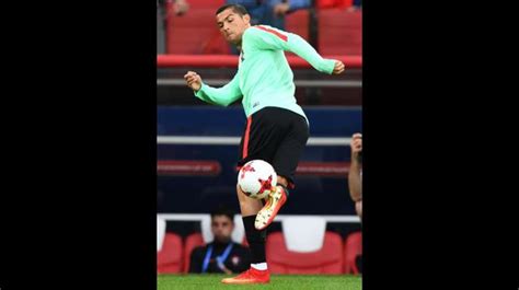 Portugal Cristiano Ronaldo Entren Concentrado Y Motivado Para