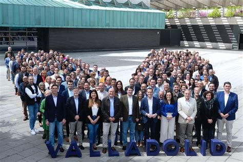 Alfonso Fernández Mañueco y Conrado Íscar presentan a los candidatos