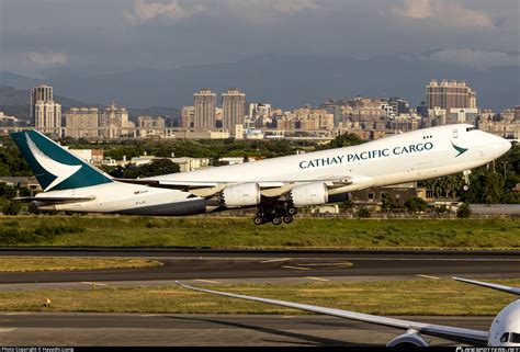 B LJD Cathay Pacific Boeing 747 867F Photo By Hayashi Liang ID