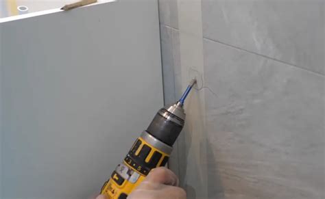 How to Drill Through Porcelain Tile Without Cracking? - ToolsProfy