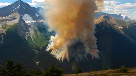 Fighting Fire With Fire In Kootenay National Park Youtube