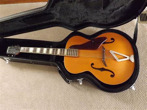 Gretsch Archtop Acoustic Guitar G100 Synchromatic Natural Reverb