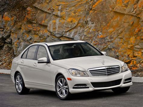 2013 Mercedes Benz C250 Pictures