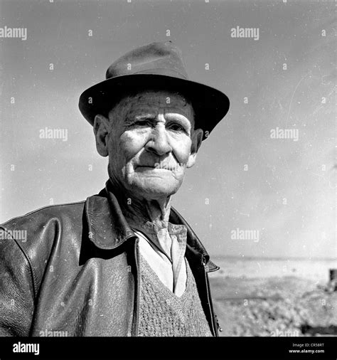 1950s Portrait Hi Res Stock Photography And Images Alamy