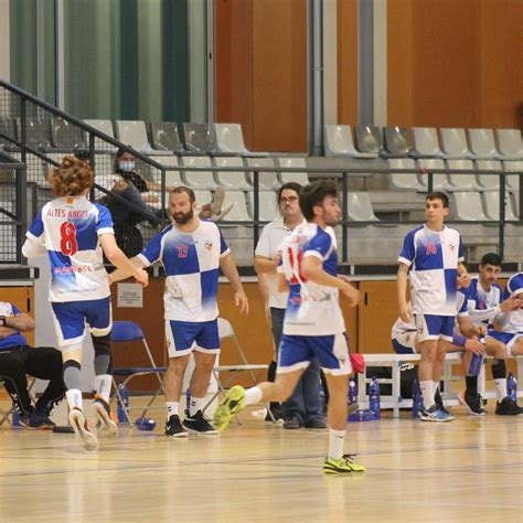 El Creu Alta Sabadell Handbol segella la permanència a Primera Nacional