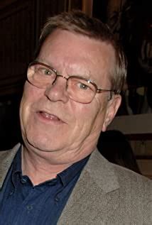 Warren Clarke Biography, Age, Height, Wife, Net Worth, Family