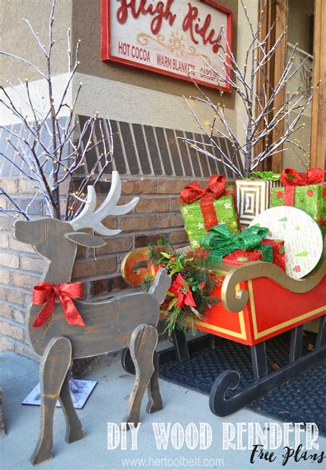 Outdoor Wooden Reindeer Christmas Decorations Christmas Day