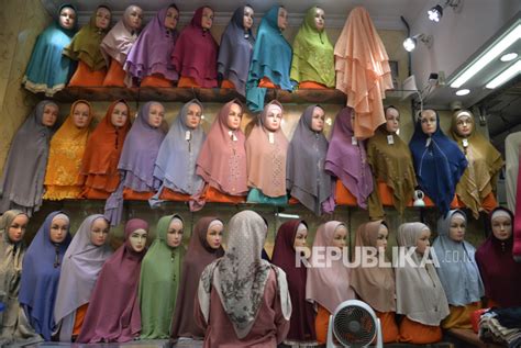 Omzet Penjualan Baju Muslim Alami Peningkatan Republika Online