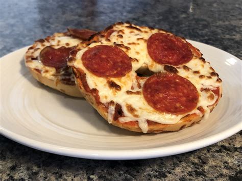 Pepperoni Cream Cheese Everything Bagel Seasoning At James Stanley Blog