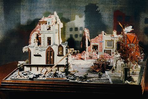 Evolution of the Diorama