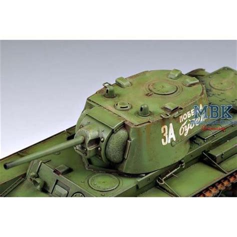 Russia KV 1 Model 1942 Lightweight Cast Tank